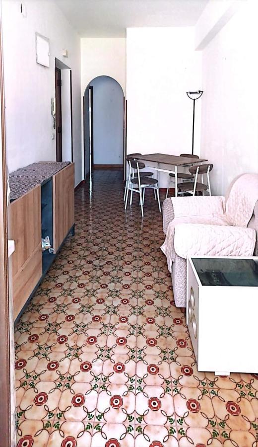 Casa Al Centro Apartment ปาแลร์โม ภายนอก รูปภาพ